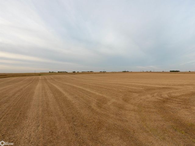 190th St, Traer, IA 50675