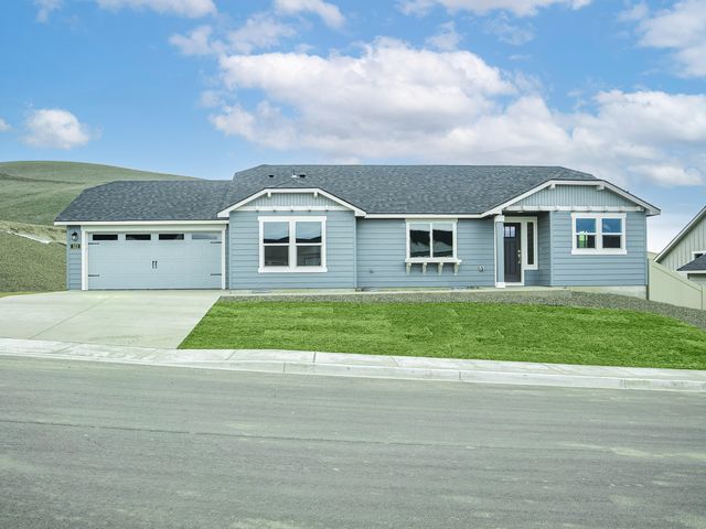 3169 NW Dogwood Ave  #34, Redmond, OR 97756