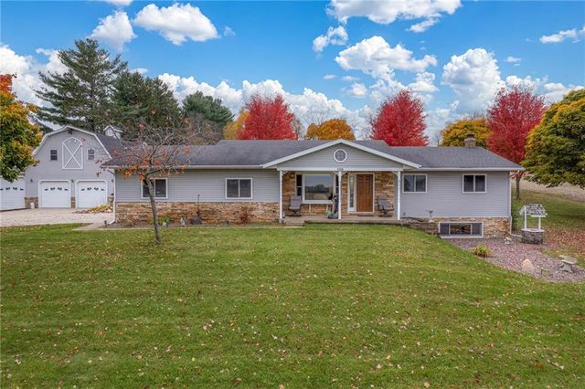 1556 Town Hall Road, Eau Claire, WI 54703
