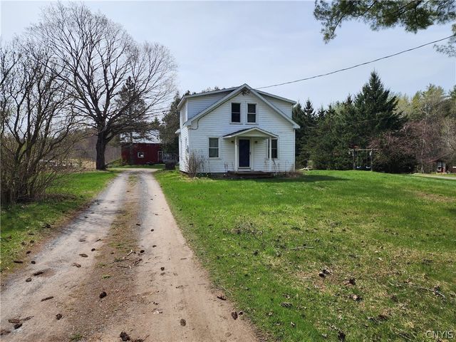6842 Number 4 Rd, Lowville, NY 13367