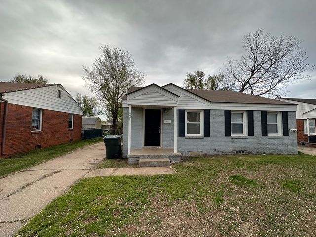 421 Showalter Dr, Midwest City, OK 73110