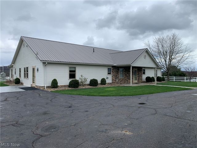 1571 County Road 200, Dundee, OH 44624