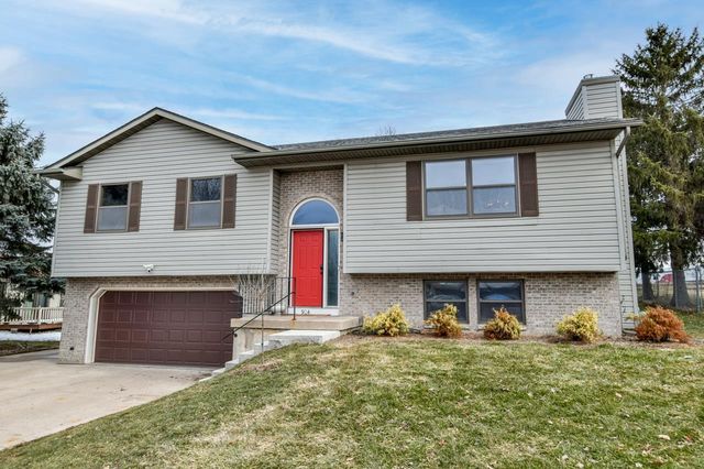 904 Liberty Drive, Deforest, WI 53532