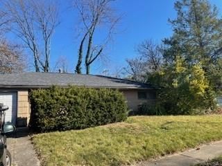 398 Chaucer Rd, Dayton, OH 45431