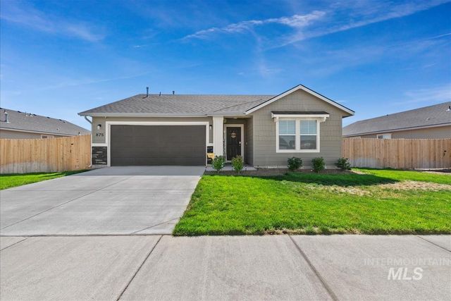 875 SW Crested St, Mountain Home, ID 83647