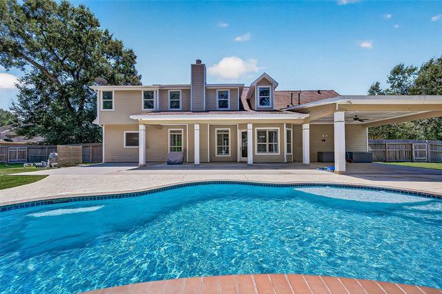 22040 Robins Rd, Hockley, TX 77447