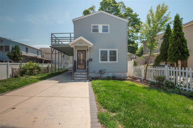 459 Roquette Avenue, South Floral Park, NY 11001