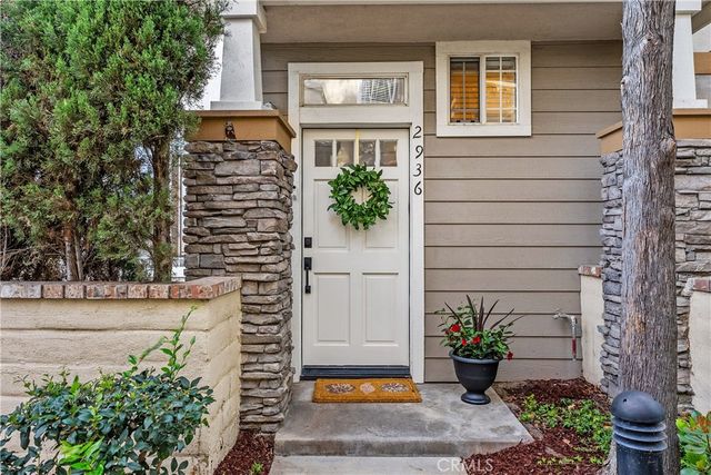 2936 Claremore Ln, Long Beach, CA 90815