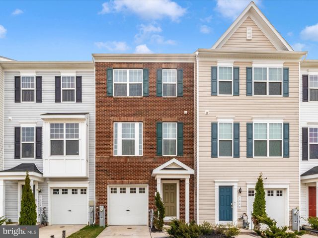 7626 Town View Dr, Baltimore, MD 21222