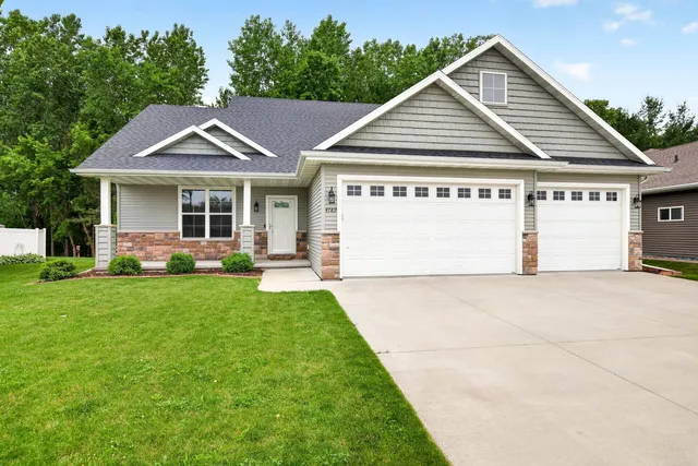 4789 N  Thistle Ln, Appleton, WI 54913