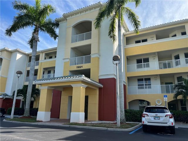 11021 Gulf Reflections Dr #301, Fort Myers, FL 33908