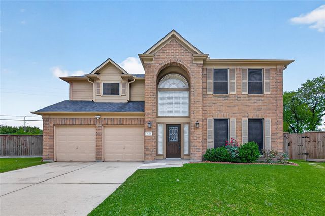 18206 Noble Forest Dr, Humble, TX 77346