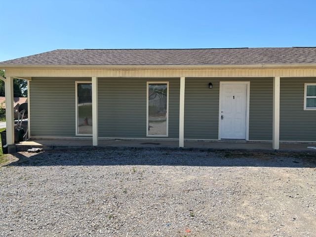 1103 E  Main St, Decherd, TN 37324