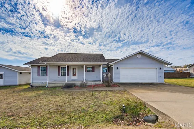 113 Dogwood Ln, Piedmont, MO 63957