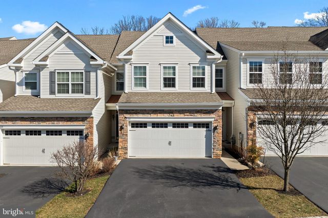 231 Clermont Dr, Newtown Square, PA 19073