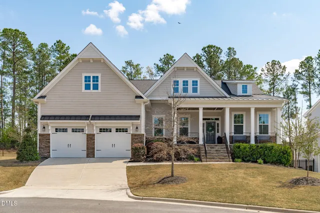1208 Kings Canyon Ct, Cary, NC 27519