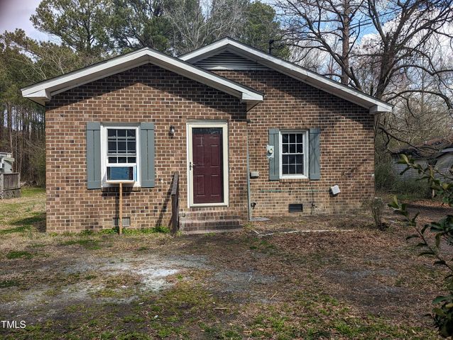 140 Lincoln St, Rocky Mount, NC 27803