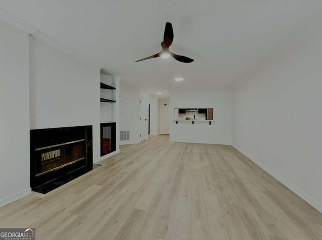 3655 Habersham Rd NE #A212, Atlanta, GA 30305