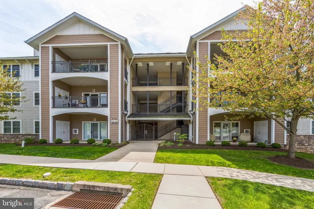176 Bucktown Crossing Rd #4-2-C, Pottstown, PA 19465