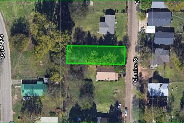 85 Charles St, Texarkana, AR 71854