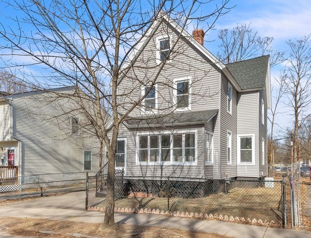 110 Quincy St, Springfield, MA 01109