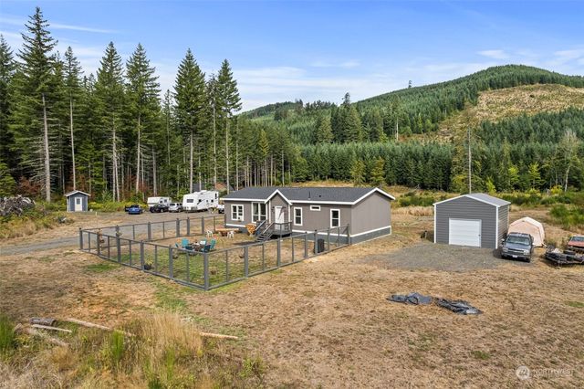 178 Cropsey Drive, Naches, WA 98937