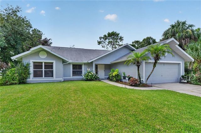 2581 4th AVE NE, Naples, FL 34120