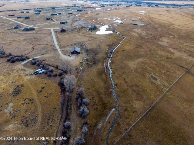 156 Old Brazzill Ranch Rd, Pinedale, WY 82941