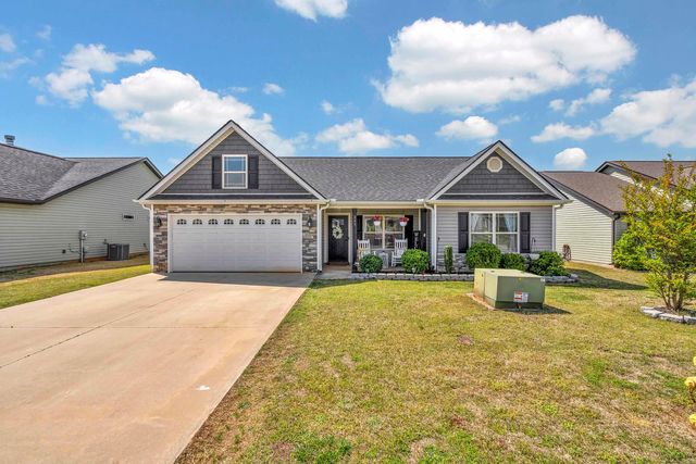 245 Highland Springs Loop, Inman, SC 29349