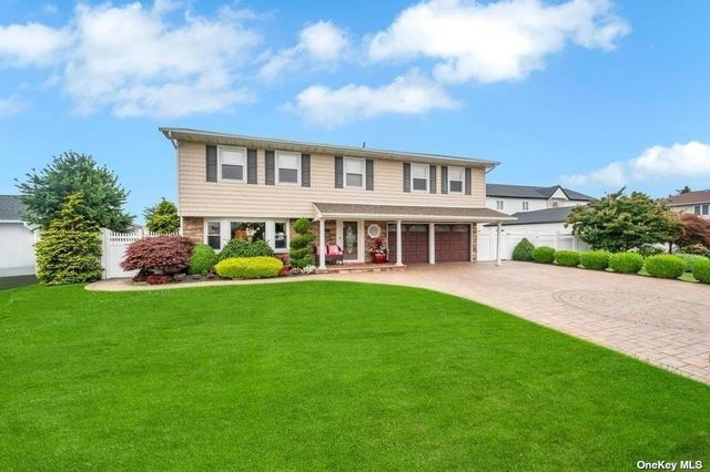 West Islip NY Homes For Sale Real Estate