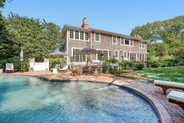 232 Millstone Rd, Water Mill, NY 11976