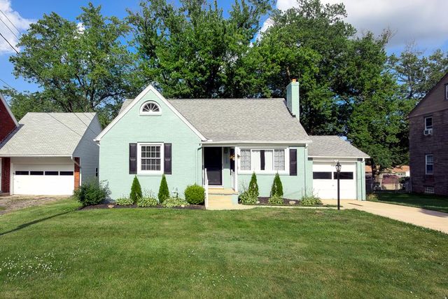 1027 Sunset Blvd, Mansfield, OH 44907