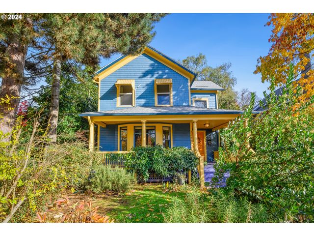 4744 N  Commercial Ave, Portland, OR 97217