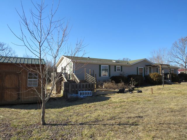 8421 Private Road 8935, West Plains, MO 65775