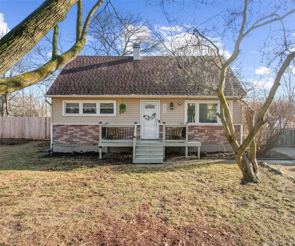 10225 Quirk Rd, Van Buren Township, MI 48111