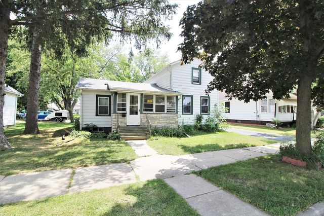 703 South 7th STREET, Watertown, WI 53094