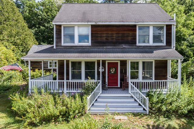 69 Beech Hill Road, Freeport, ME 04032
