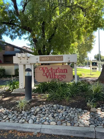 1631 W  Swain Rd, Stockton, CA 95207