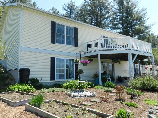 27 Parsons Lane, Dover, NH 03820
