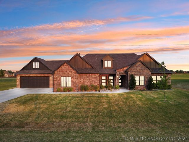 14125 N  58th East Ave, Collinsville, OK 74021