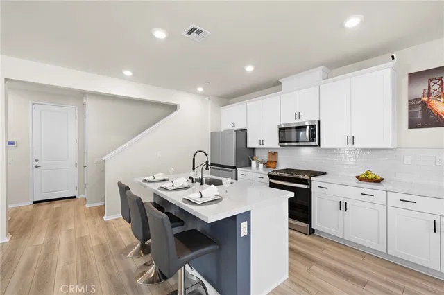 1151 Whirlwind Dr, Ladera Ranch, CA 92694
