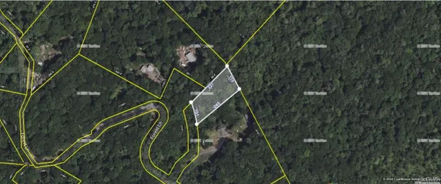 Quail Ln, East Stroudsburg, PA 18302