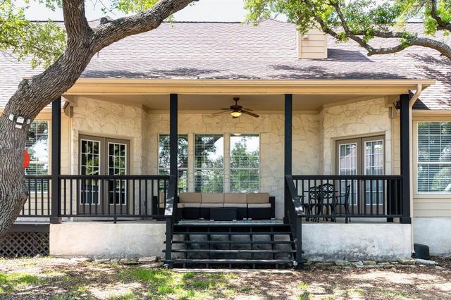 123 Horseshoe Dr, Dripping Springs, TX 78620