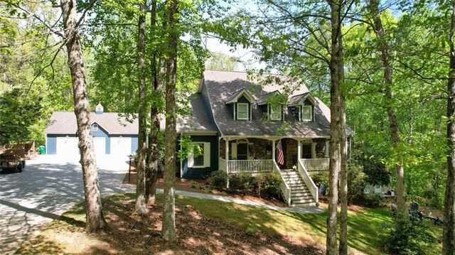 301 Clayton Trl, Canton, GA 30114