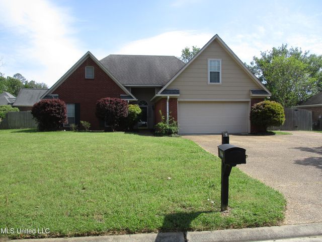 1066 Bayberry Dr, Flowood, MS 39232