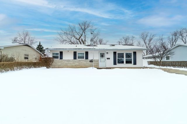 7530 Knightswood Dr, Fort Wayne, IN 46819