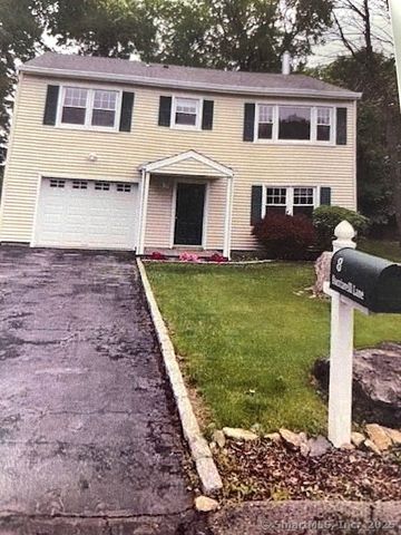 8 Bucciarelli Lane, Norwalk, CT 06850