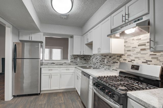 1250 Brockett Rd #1012, Clarkston, GA 30021