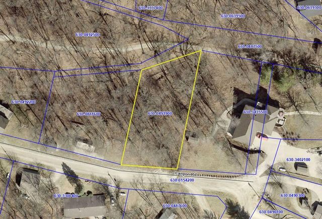 111 Canyon Rd, Grinnell, IA 50171