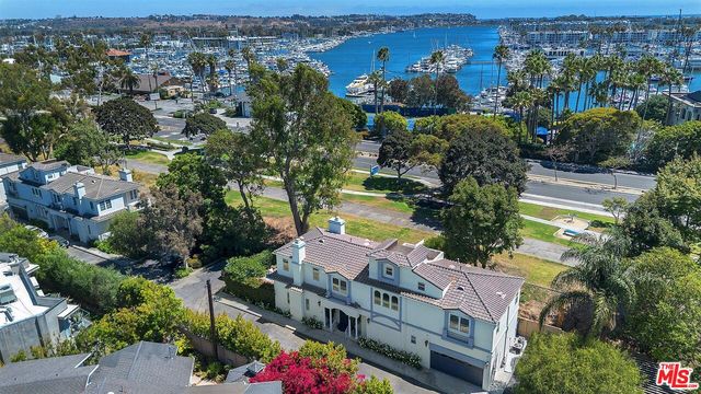 928 Harbor Crossing Ln, Marina Del Rey, CA 90292